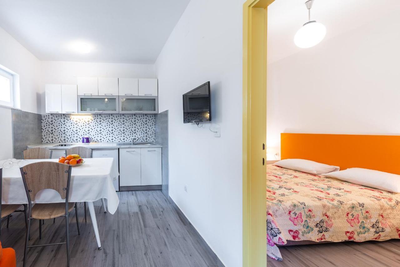 Apartment Fiorenini Млини Екстер'єр фото