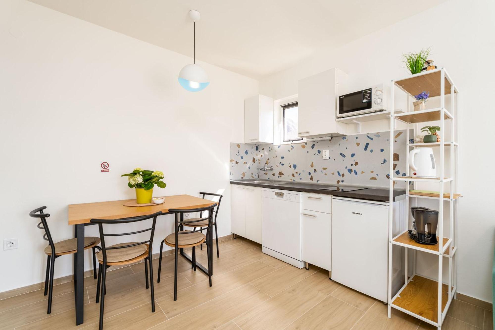 Apartment Fiorenini Млини Екстер'єр фото