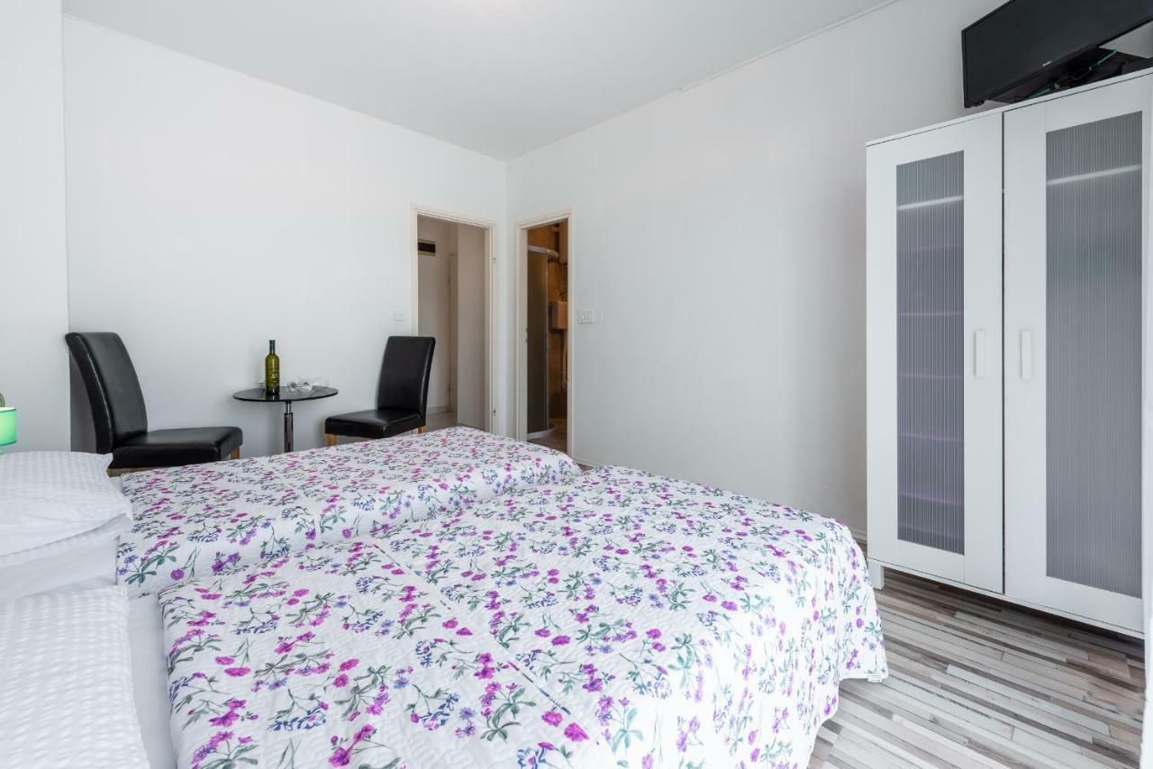 Apartment Fiorenini Млини Екстер'єр фото
